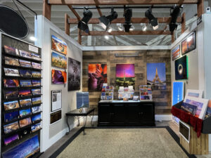 Mark Greenawalt Fine Art Gallery at Scottsdale Promenade