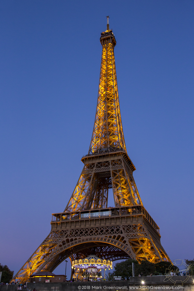 Right Place, Right Time – The Eiffel TowerFeatured Image