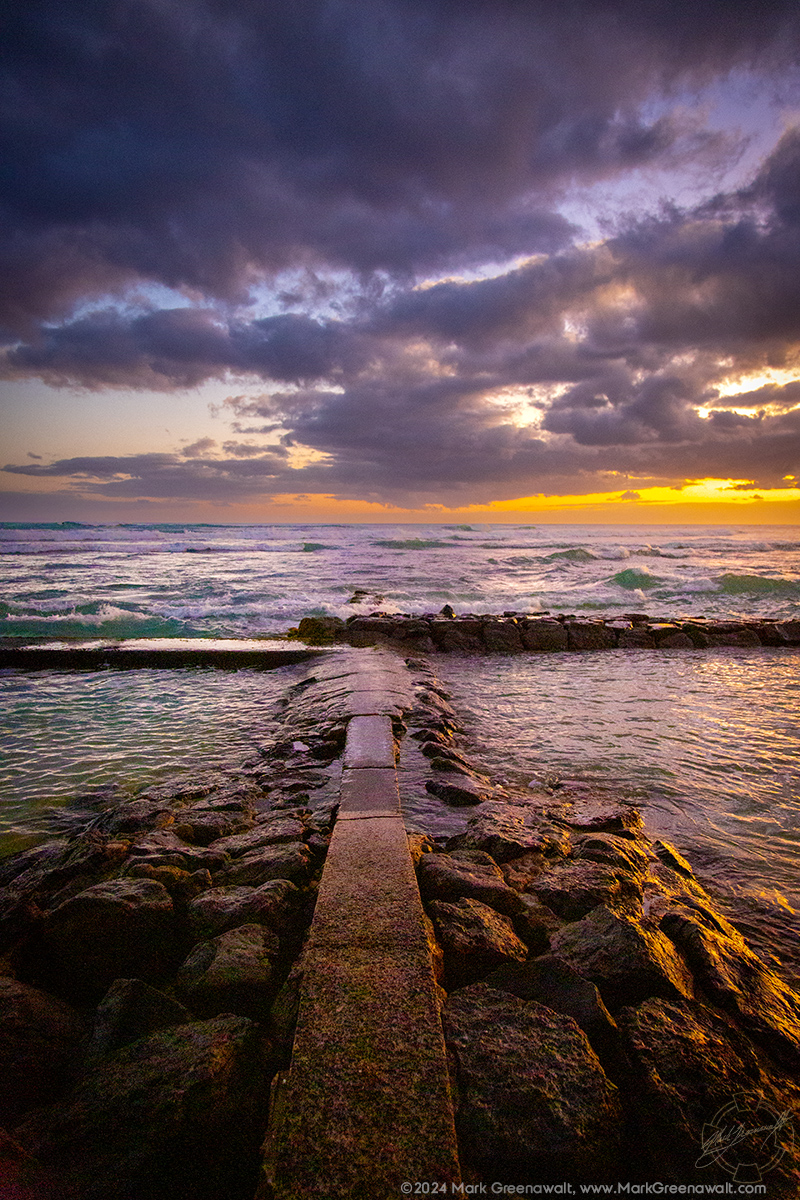 Sunset Breakers in WaikikiFeatured Image